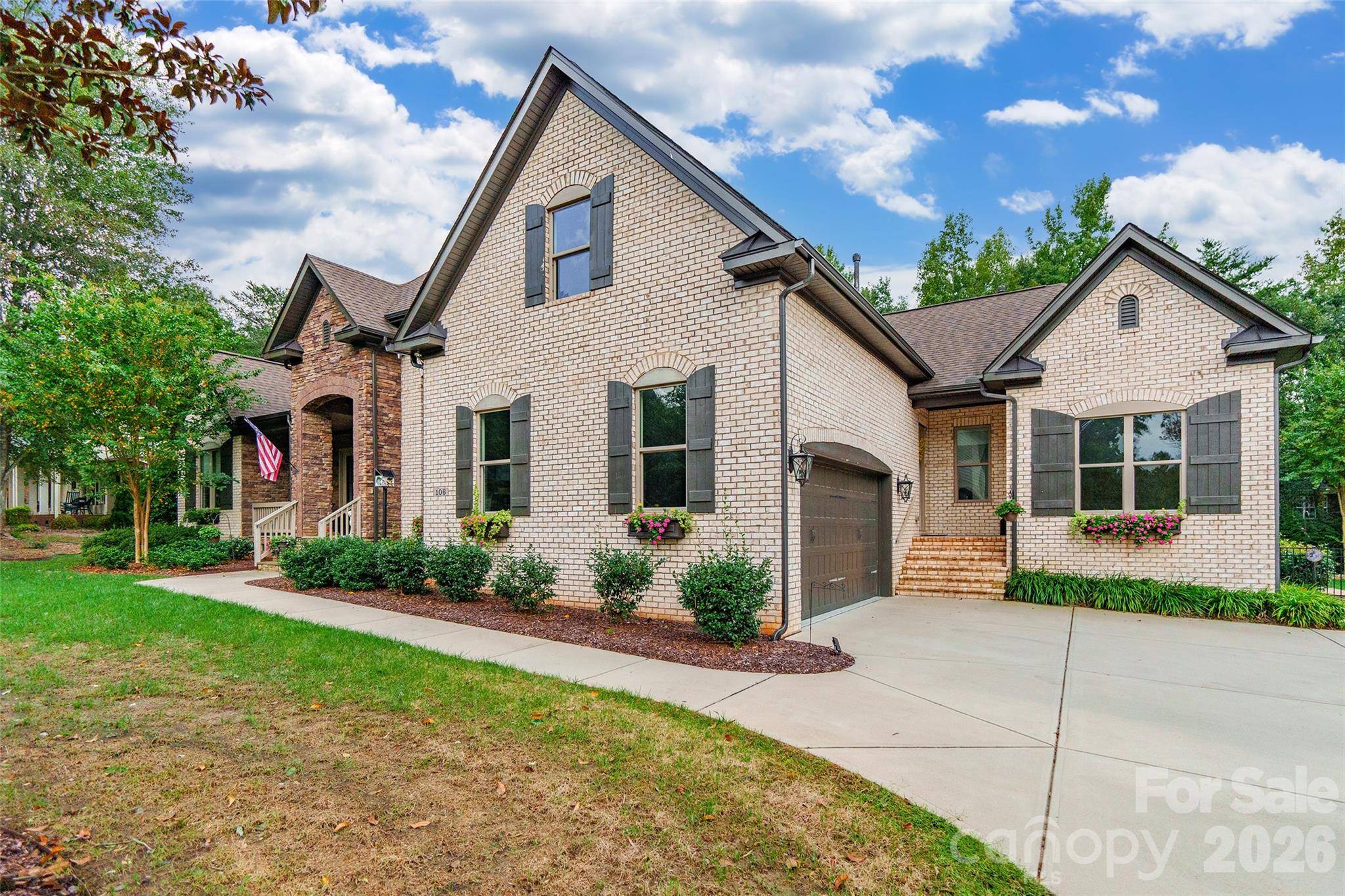 106 Mary Mack LN, Fort Mill, SC 29715