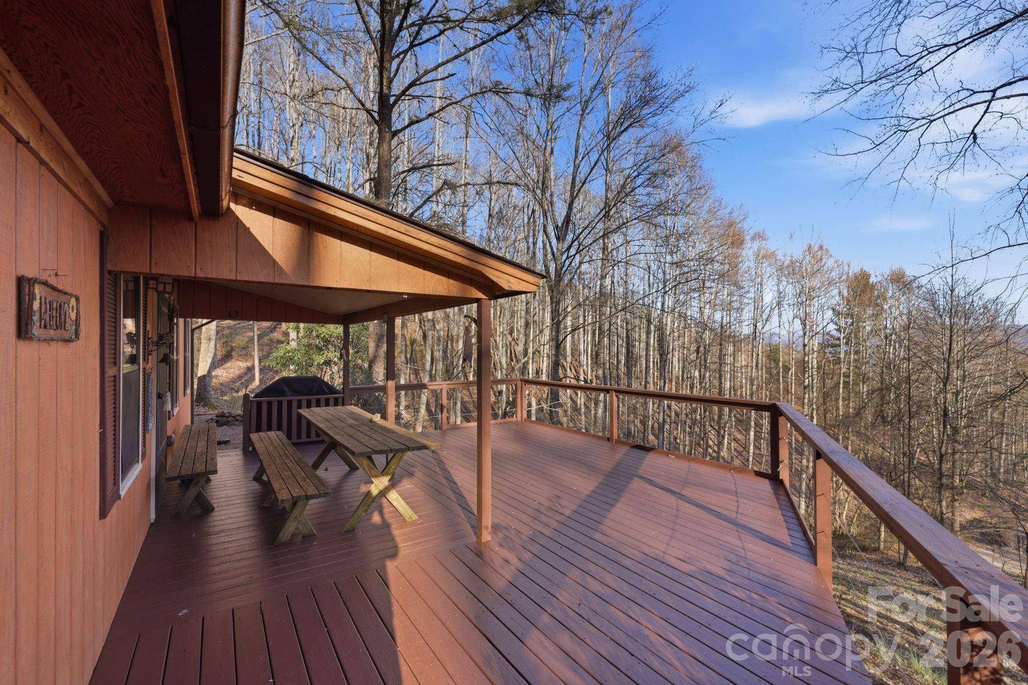 186 Greentree LN, Canton, NC 28716
