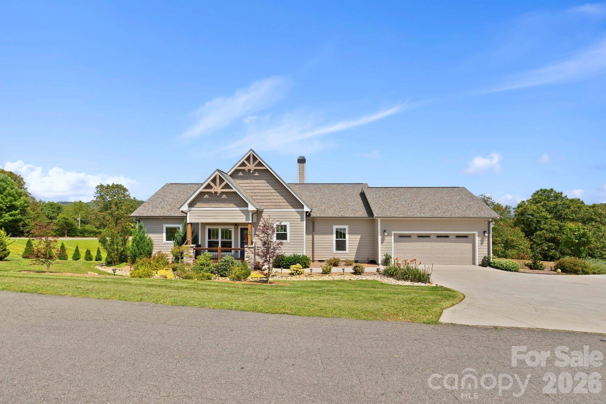 16 Enchanted Oak LN, Alexander, NC 28701