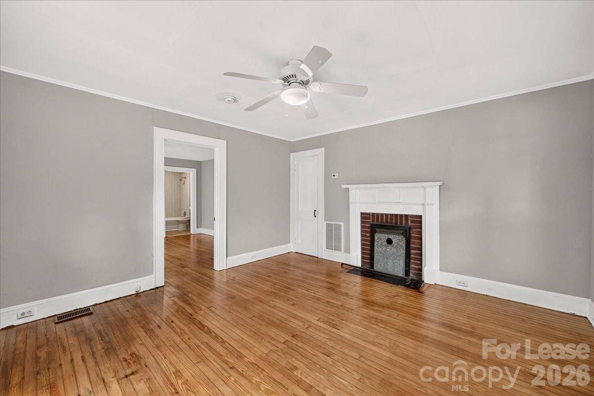 120 Freeze AVE NW, Concord, NC 28025