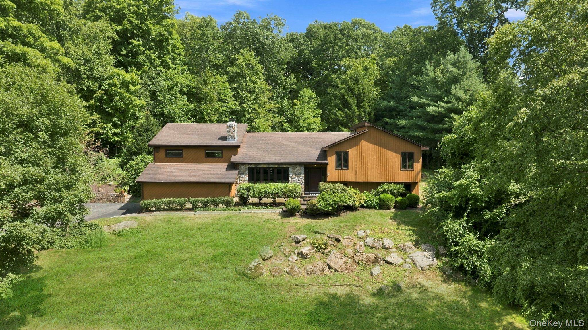 66 Maple Wood DR, Brewster, NY 10509