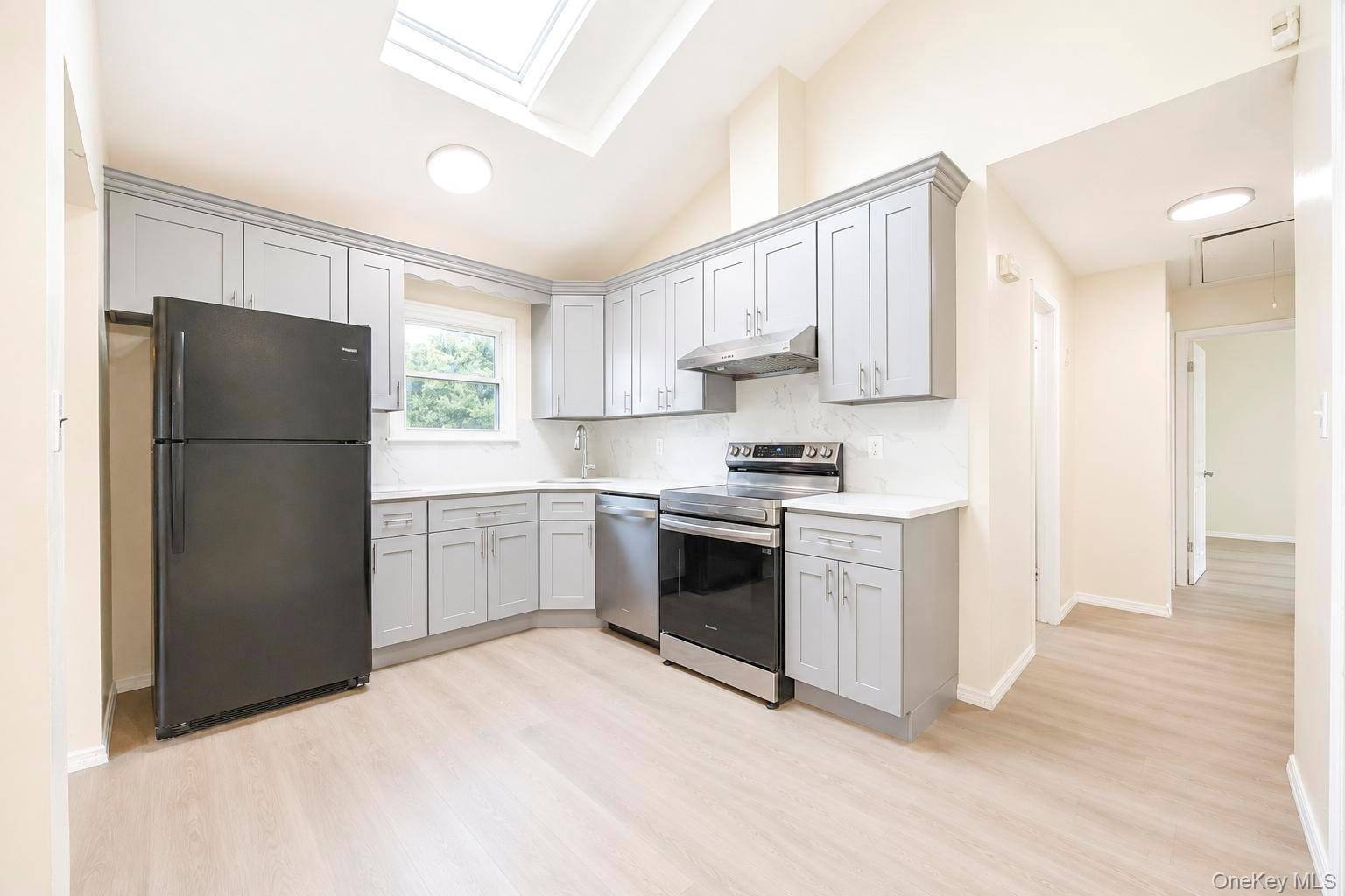 653 Sherman AVE, East Meadow, NY 11554
