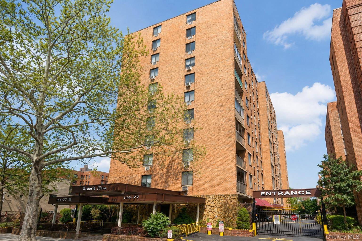 14477 Roosevelt AVE #8G, Flushing, NY 11354