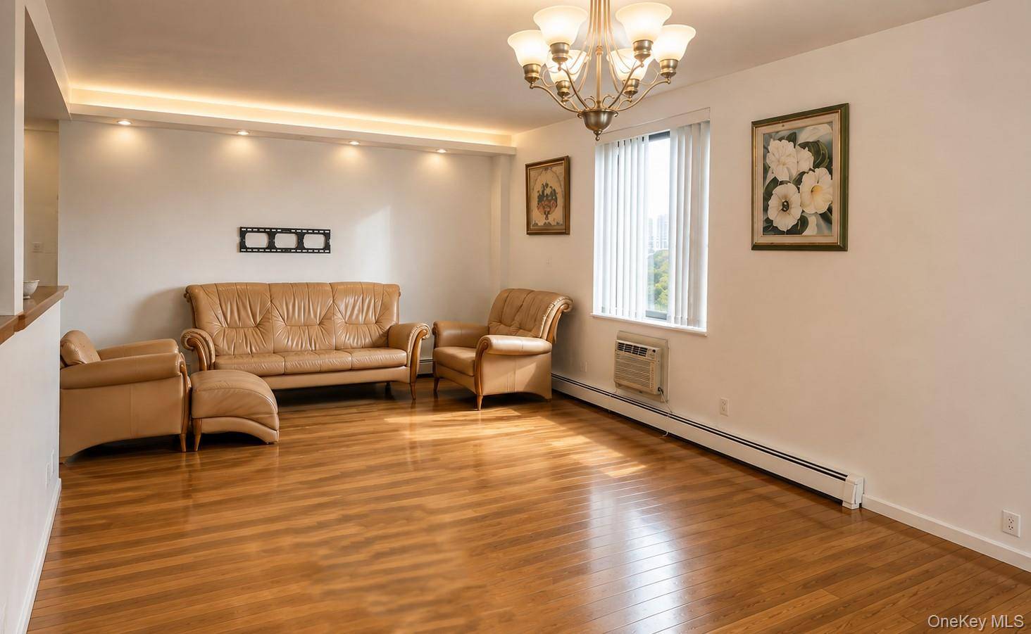 14477 Roosevelt AVE #8G, Flushing, NY 11354