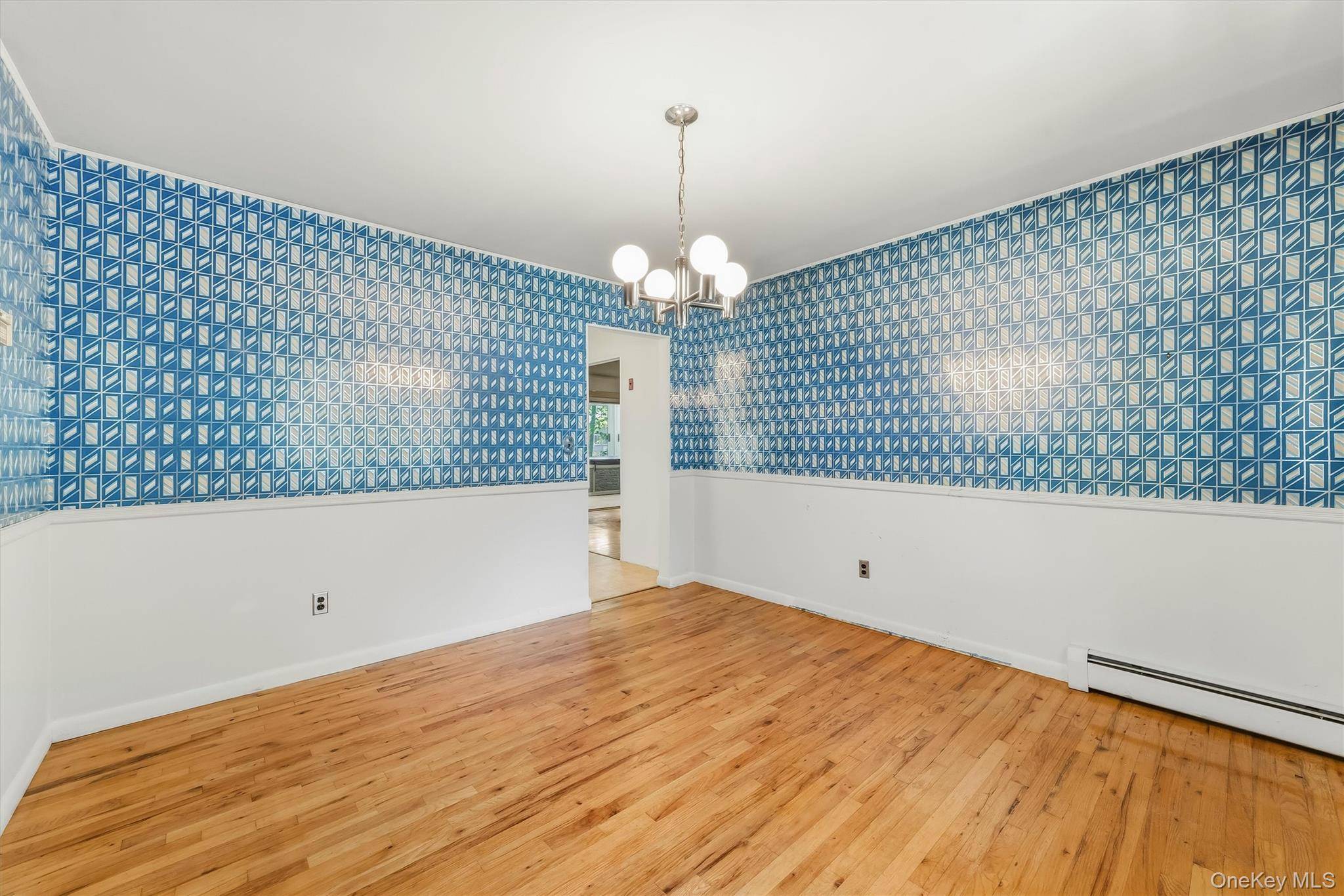 2 Peter A Beet DR, Cortlandt Manor, NY 10567