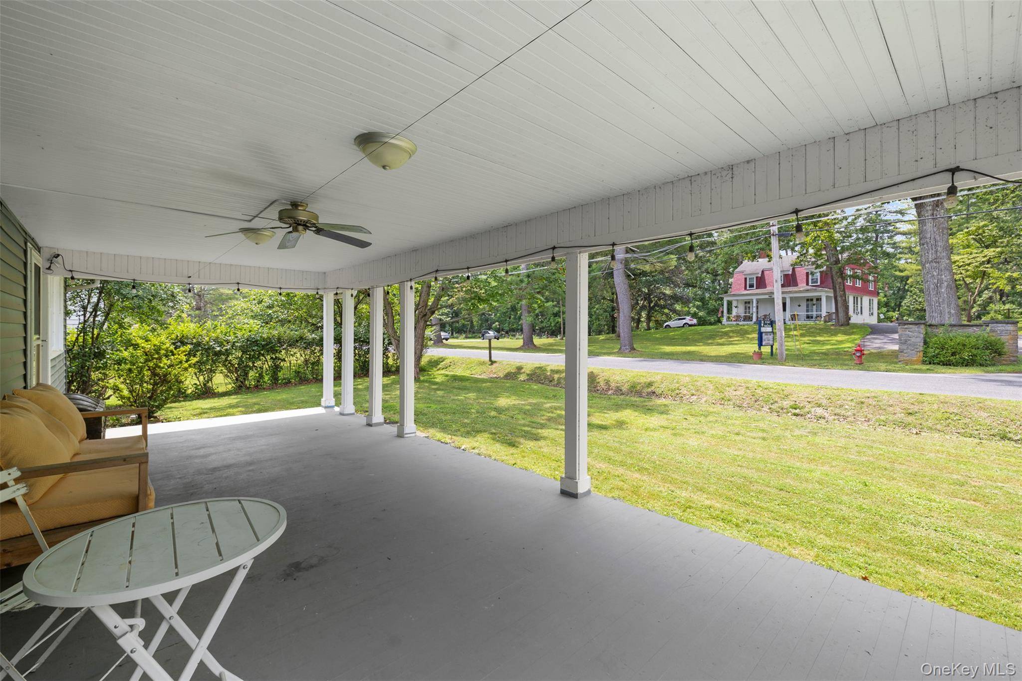 44 Woods RD, Tivoli, NY 12583