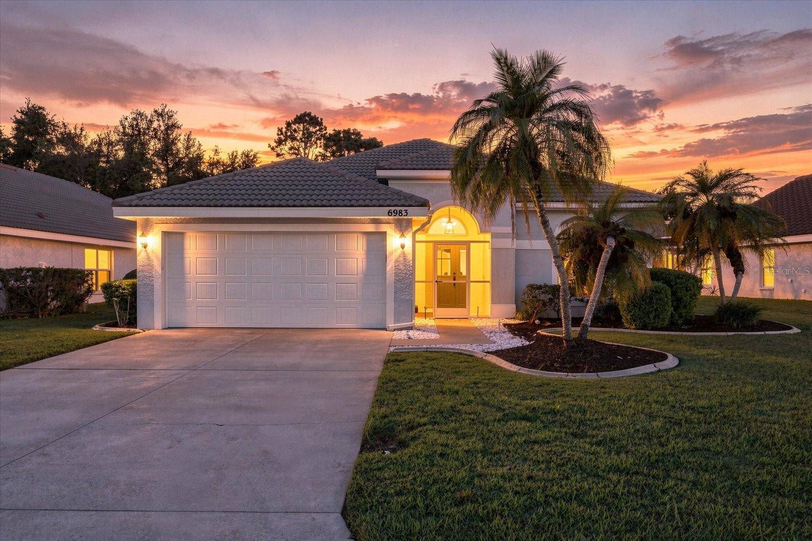 6983 SUPERIOR STREET CIR, Sarasota, FL 34243