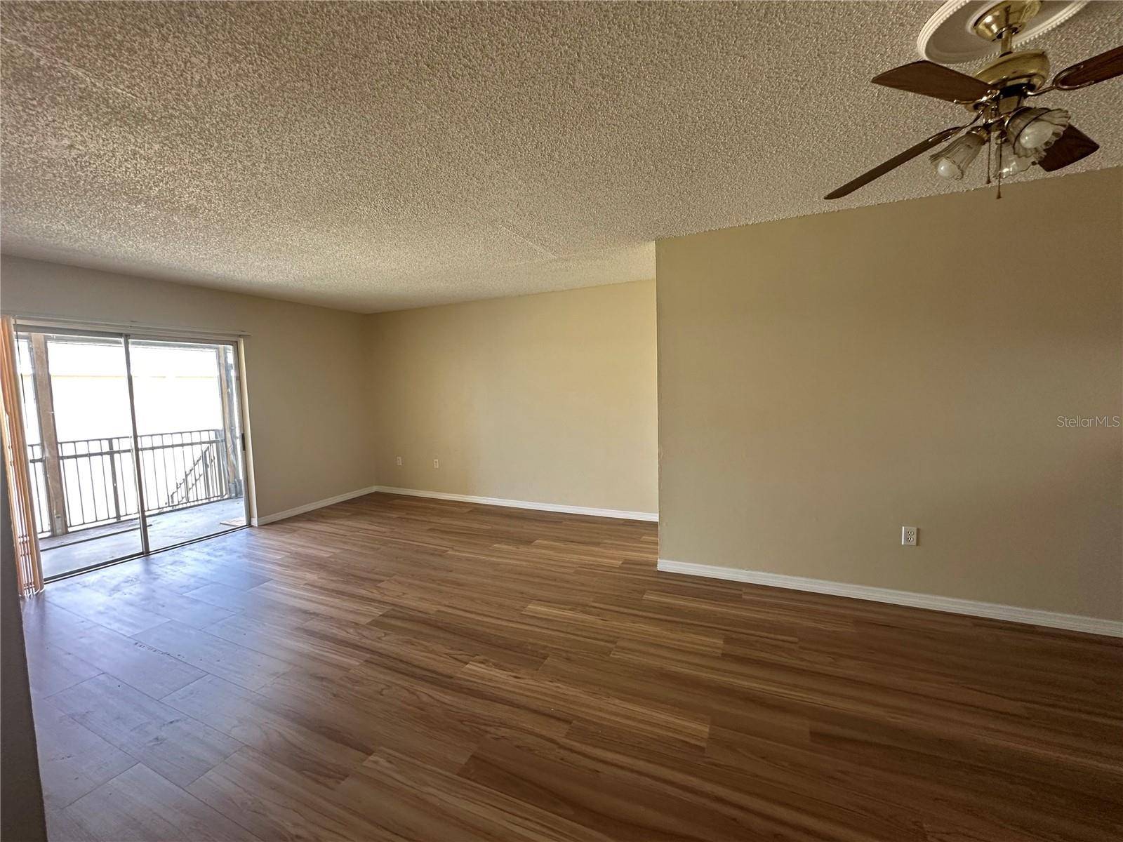 1000 LAKE OF THE WOODS BLVD #201E, Casselberry, FL 32730