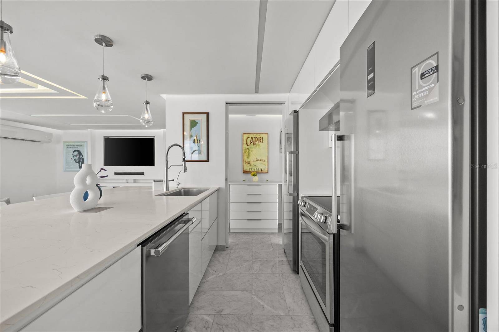 3001 AVENIDA ISLA VERDE #2204, Carolina, PR 00979