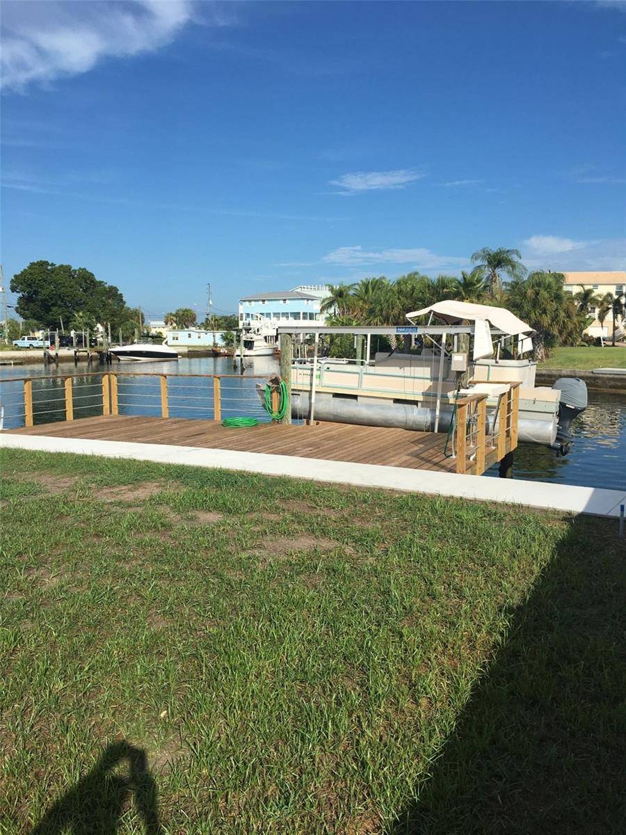 6525 JOSIE LN, Hudson, FL 34667