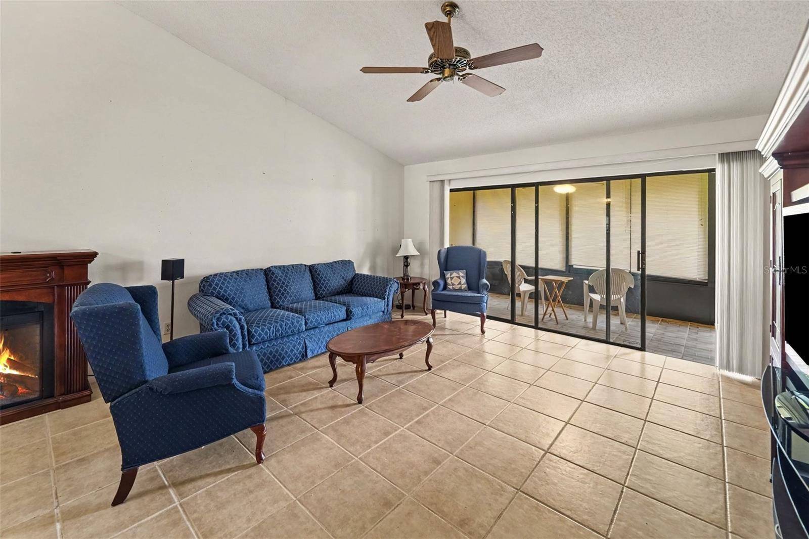 3671 IMPERIAL RIDGE Pkwy, Palm Harbor, FL 34684
