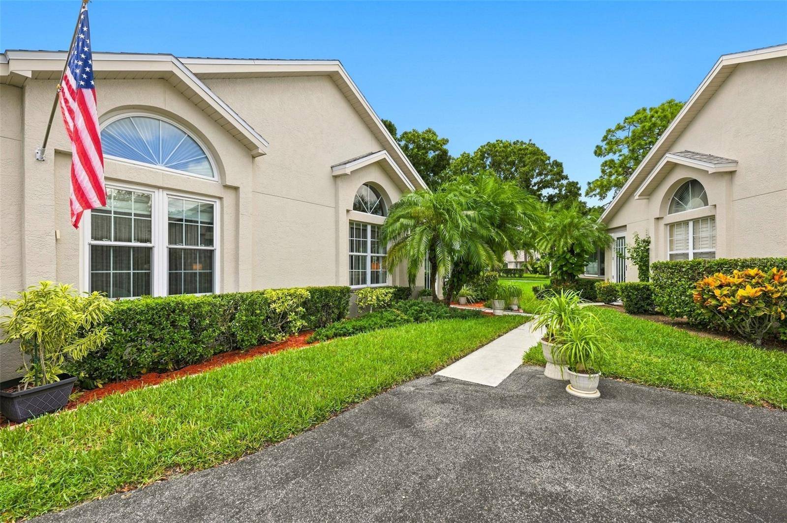 1131 GOLFVIEW WOODS DR, Ruskin, FL 33573