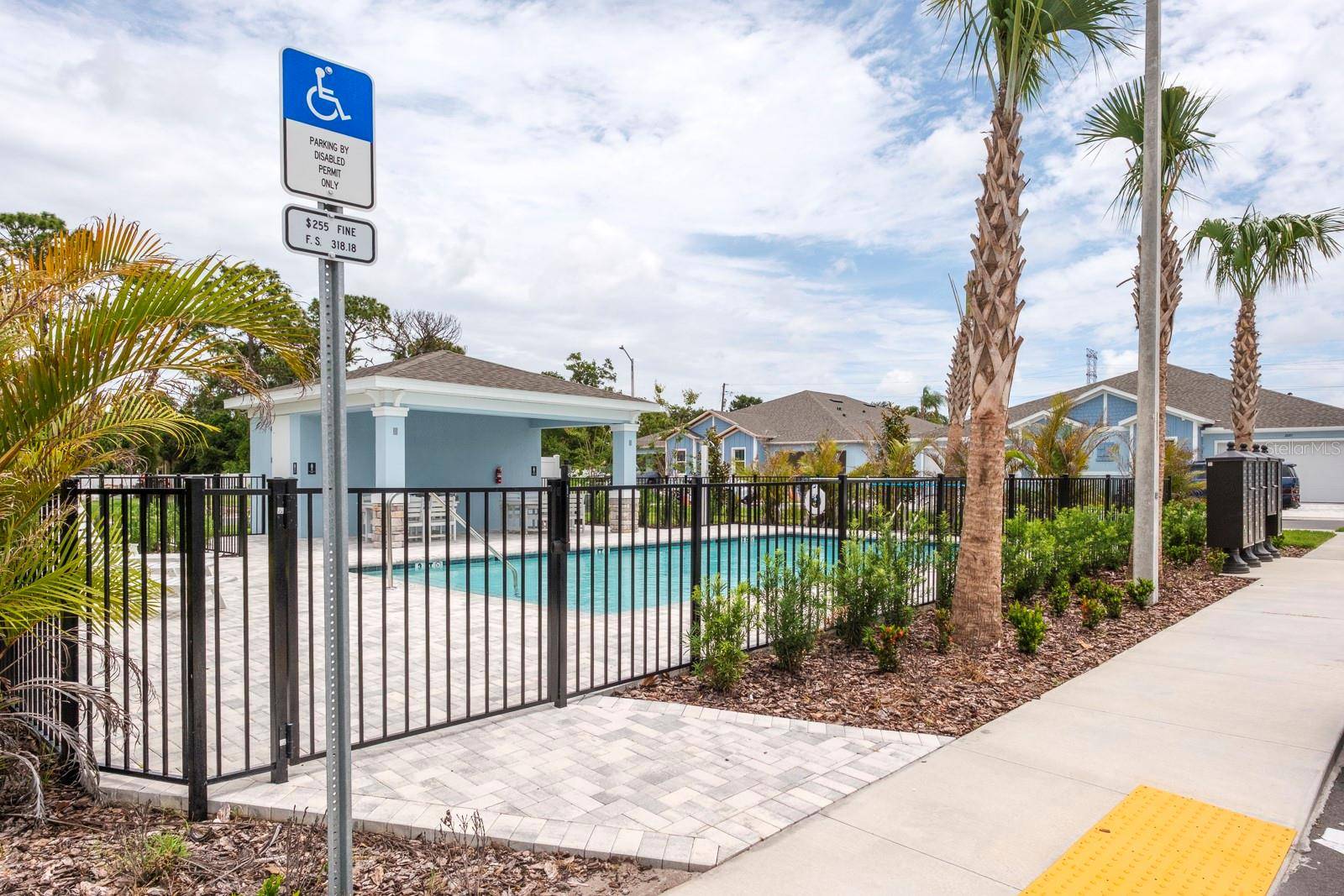 2564 MARIO WAY, Clearwater, FL 33761