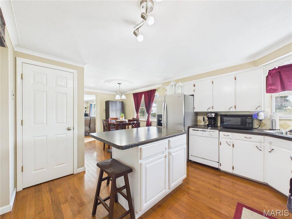 5849 N Highway 51, Perryville, MO 63775