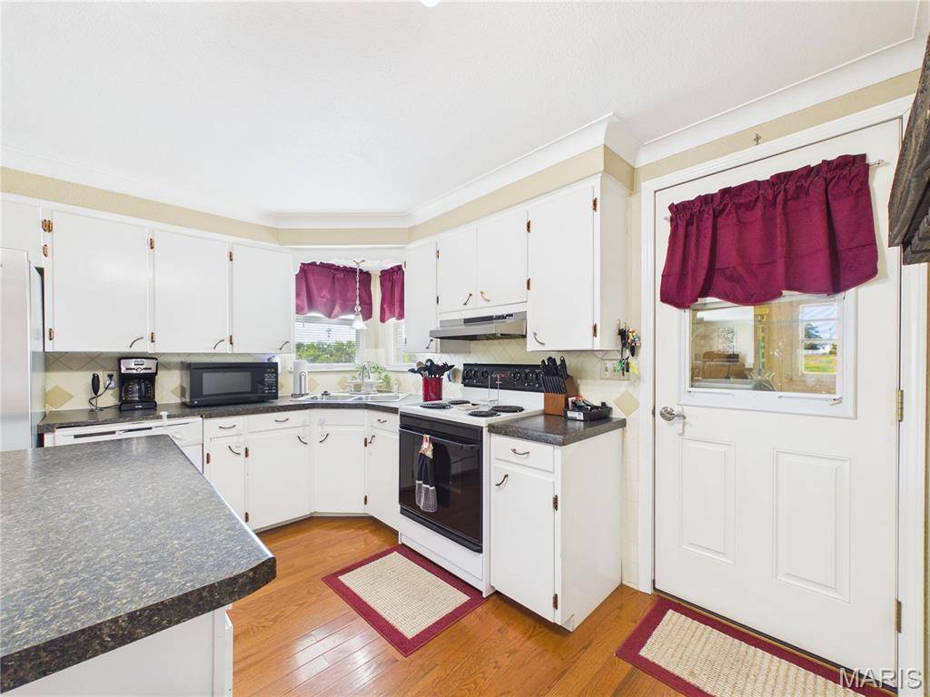 5849 N Highway 51, Perryville, MO 63775