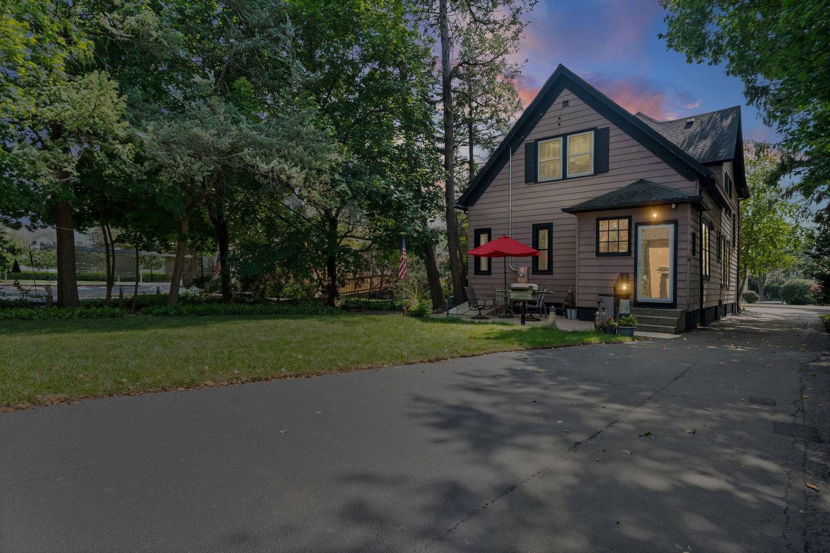 610 W Main ST, West Dundee, IL 60118