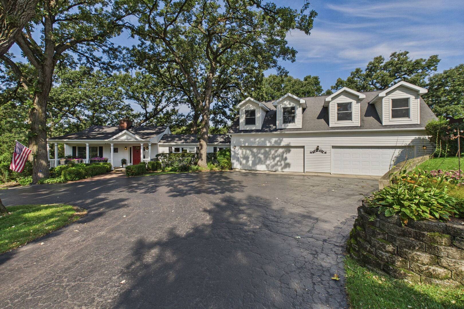 24740 W Miller RD, Barrington, IL 60010