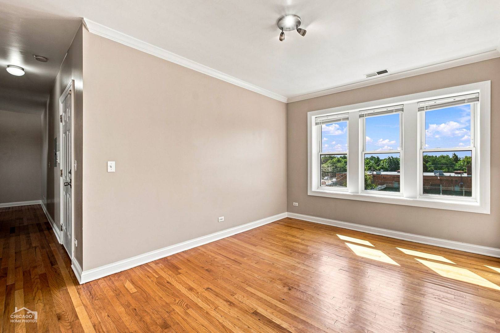 1839 N Monticello AVE #3W, Chicago, IL 60647