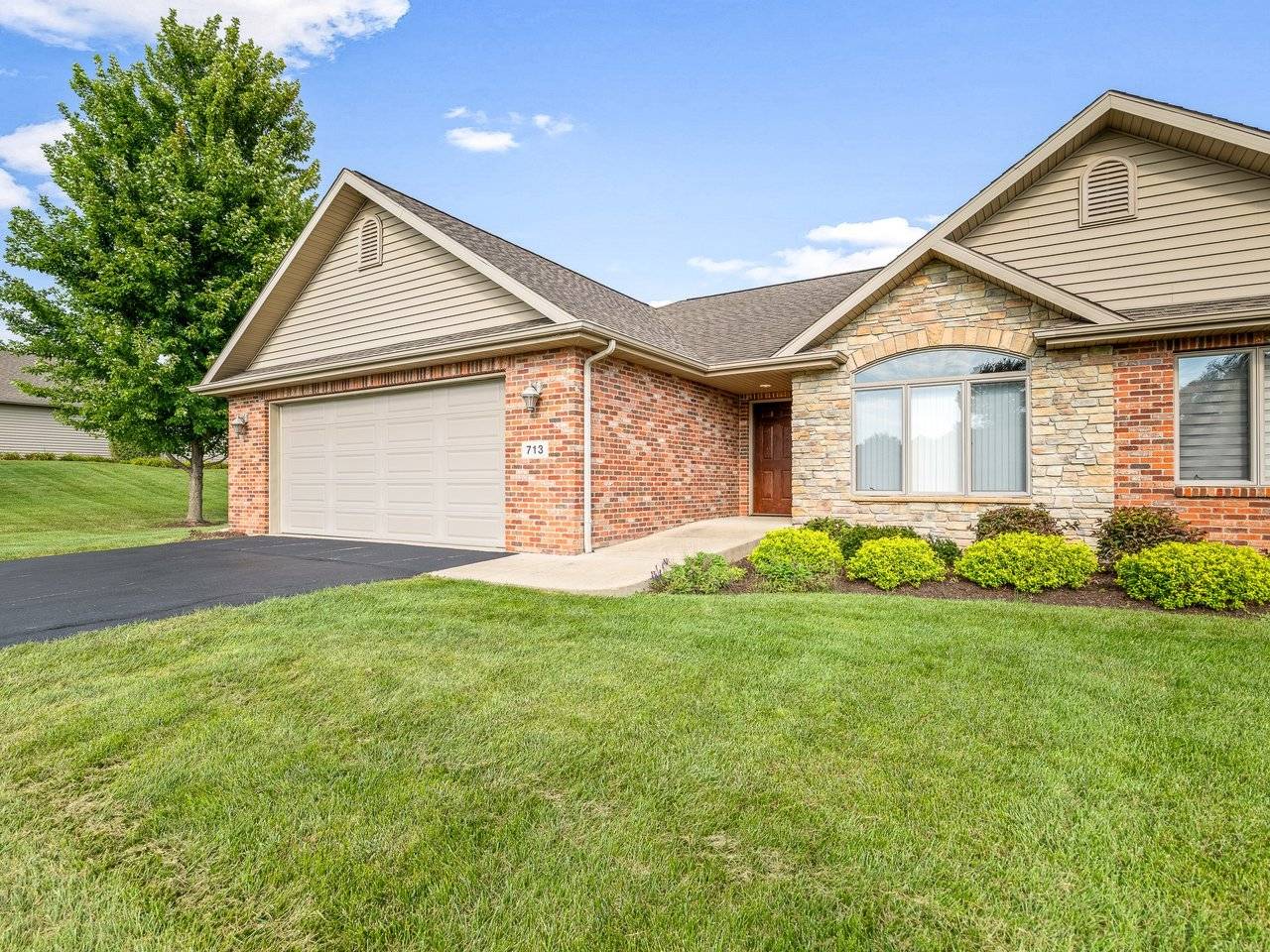 713 Birch ST, Byron, IL 61010