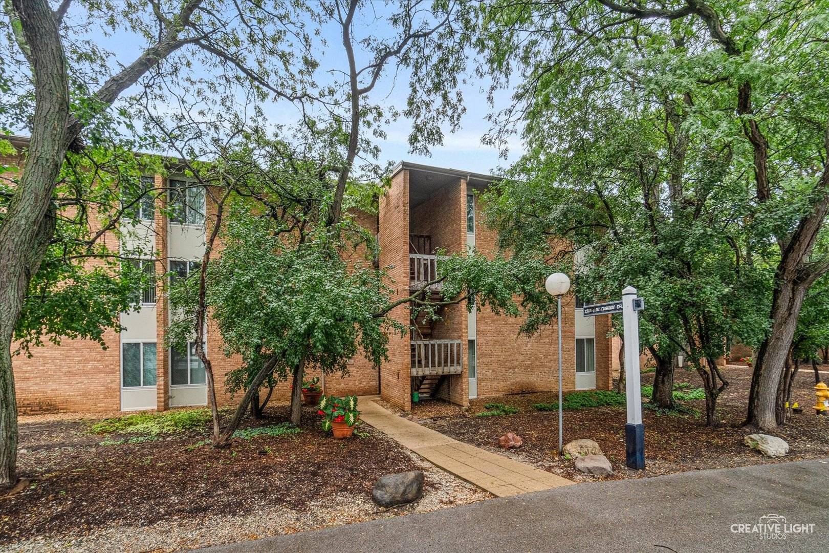 1601 Fairway DR #2G, Lisle, IL 60532
