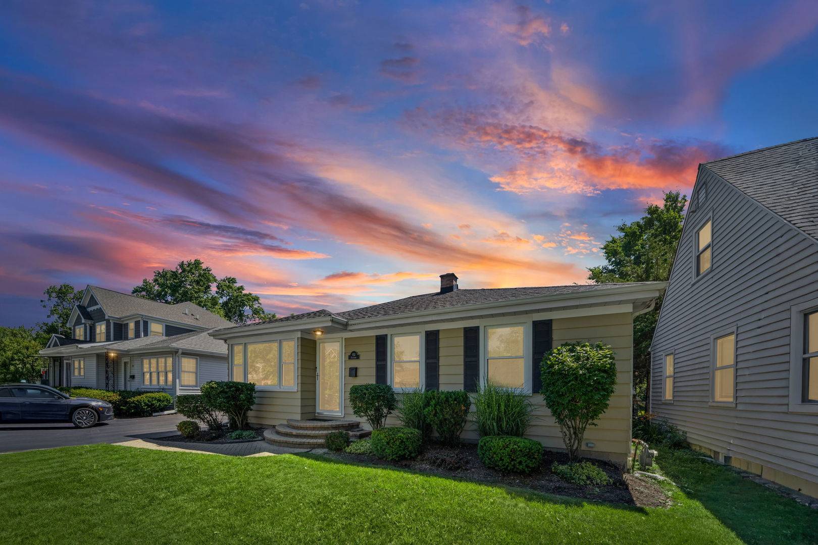 931 N Fernandez AVE, Arlington Heights, IL 60004