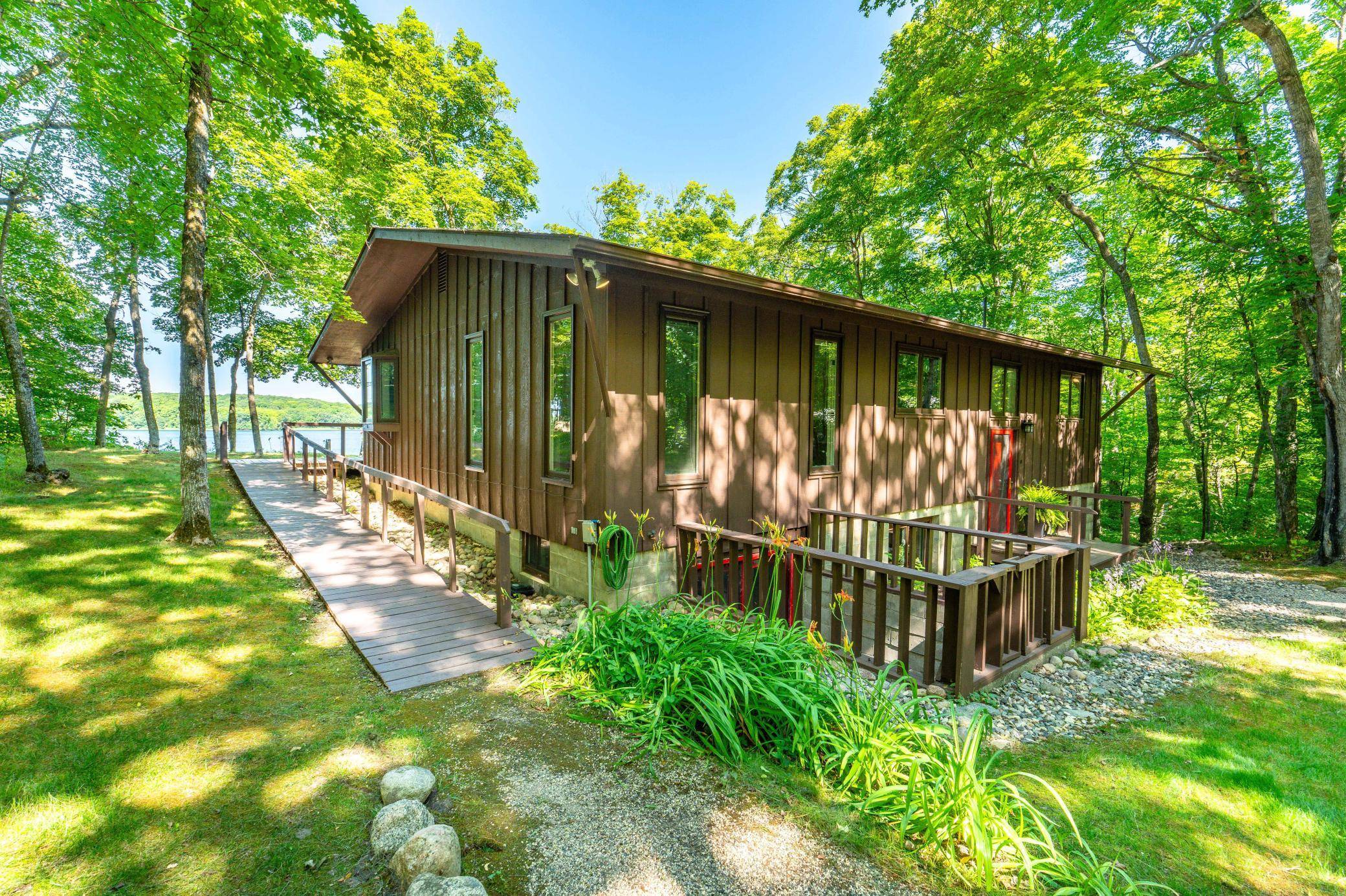 44077 E Spirit DR, Vergas, MN 56587