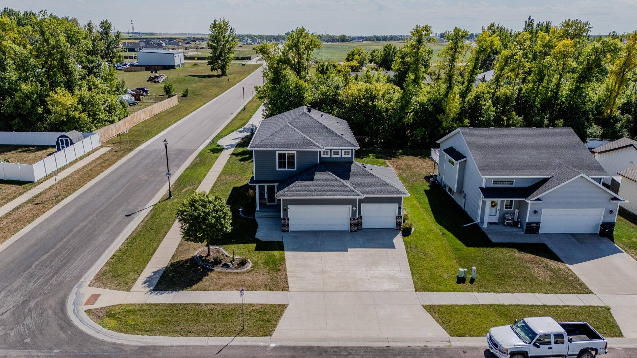 6204 63rd AVE S, Fargo, ND 58104