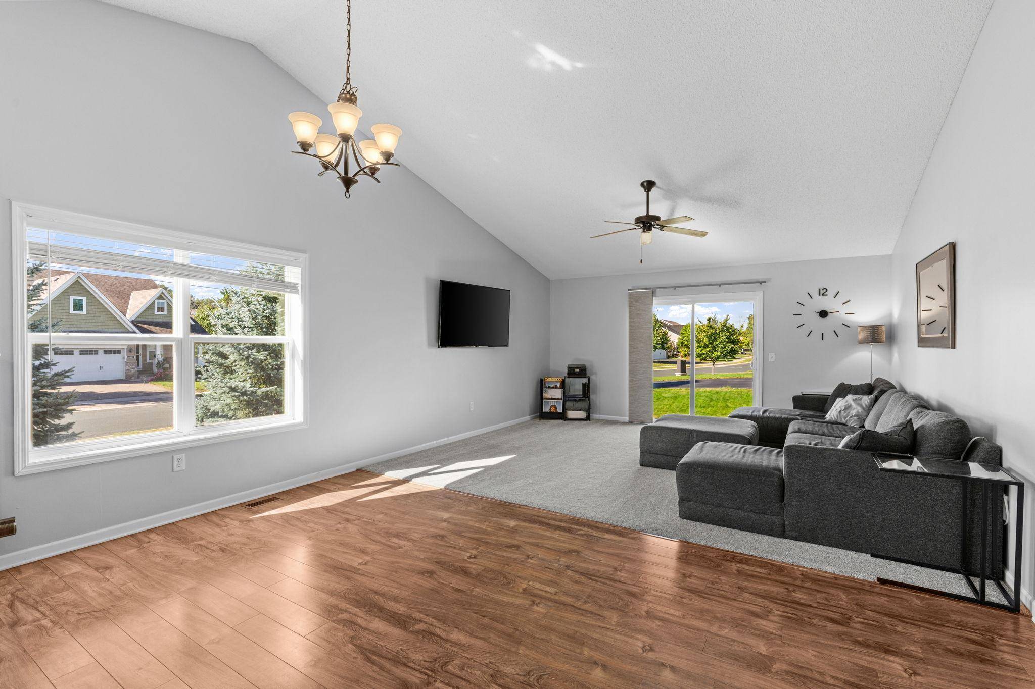 12722 Glenhurst AVE, Savage, MN 55378