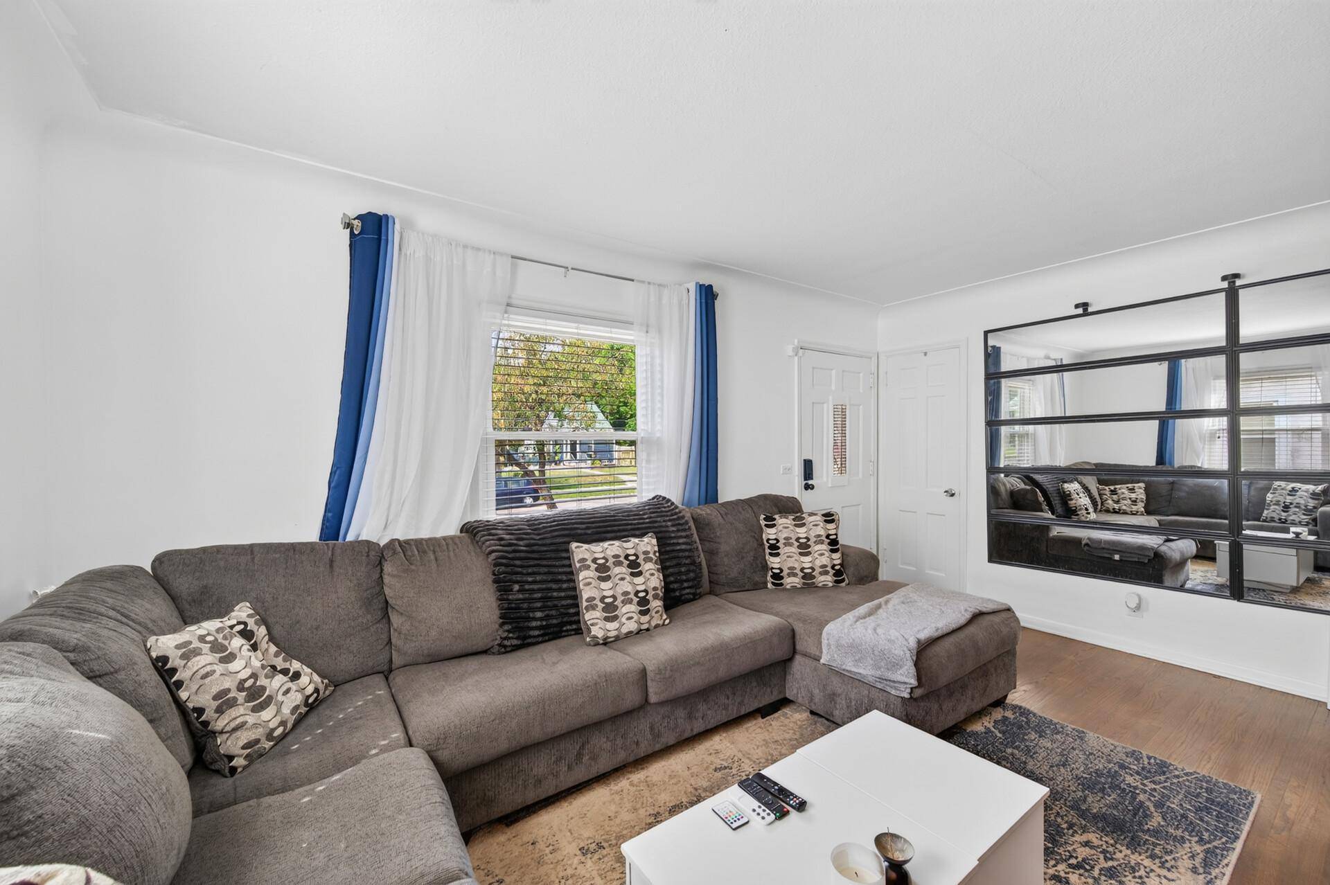 4806 Fremont AVE N, Minneapolis, MN 55430