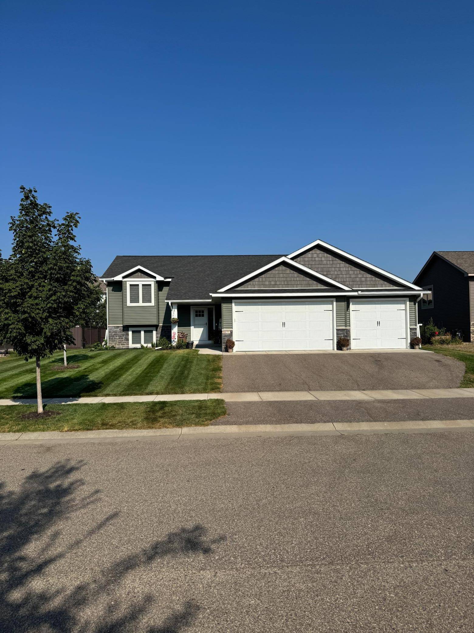 3177 Kingston ST, River Falls, WI 54022