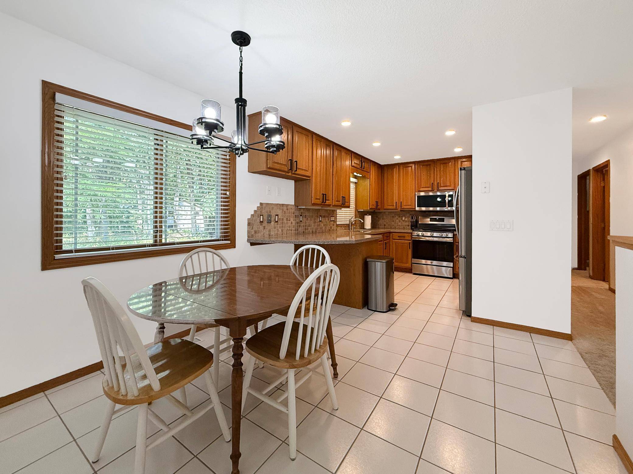 1615 Archwood RD, Minnetonka, MN 55305