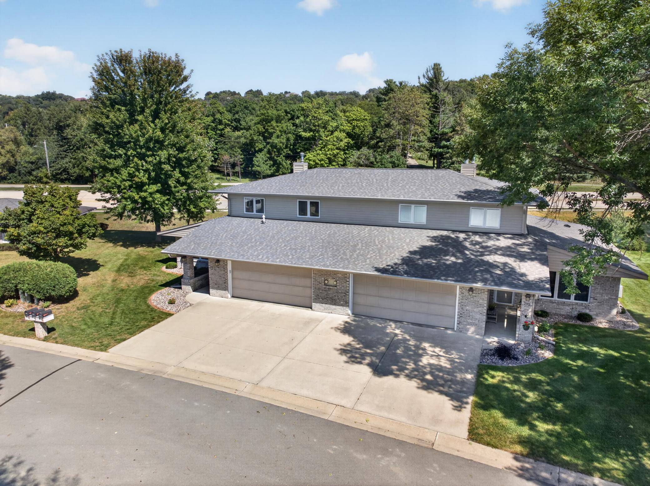 305 Salem Point DR SW, Rochester, MN 55902