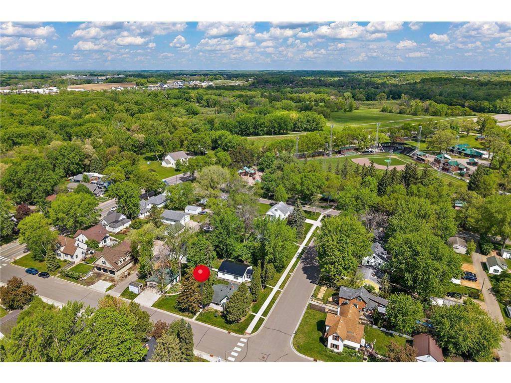 501 2nd ST N, Delano, MN 55328