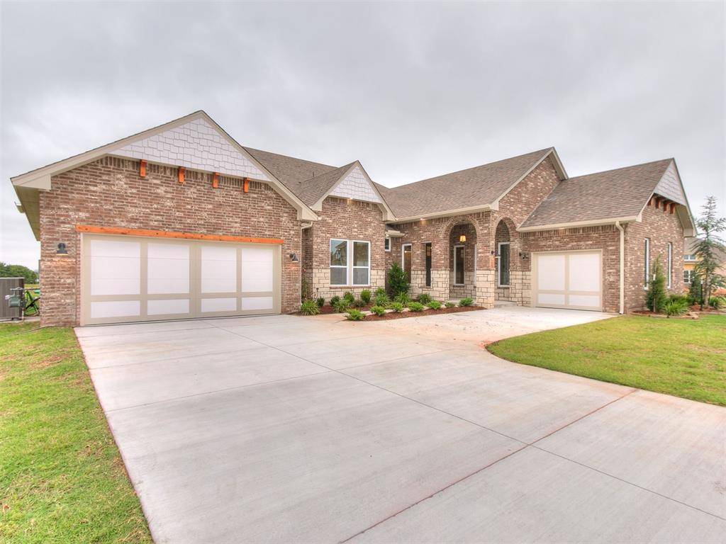 4046 Black Rock LN, Newcastle, OK 73072