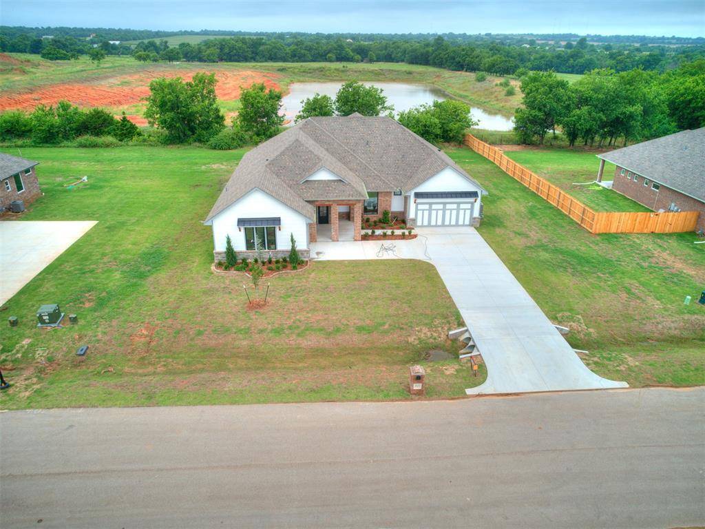 4025 Great Redwood RD, Newcastle, OK 73072
