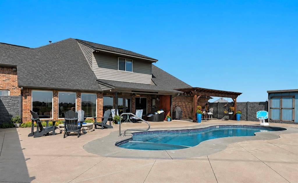 10300 Joseph WAY, Yukon, OK 73099