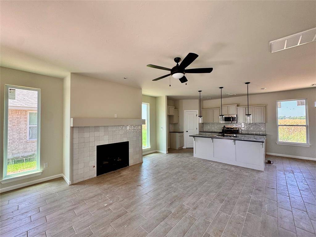 1643 Addington RD, Newcastle, OK 73065