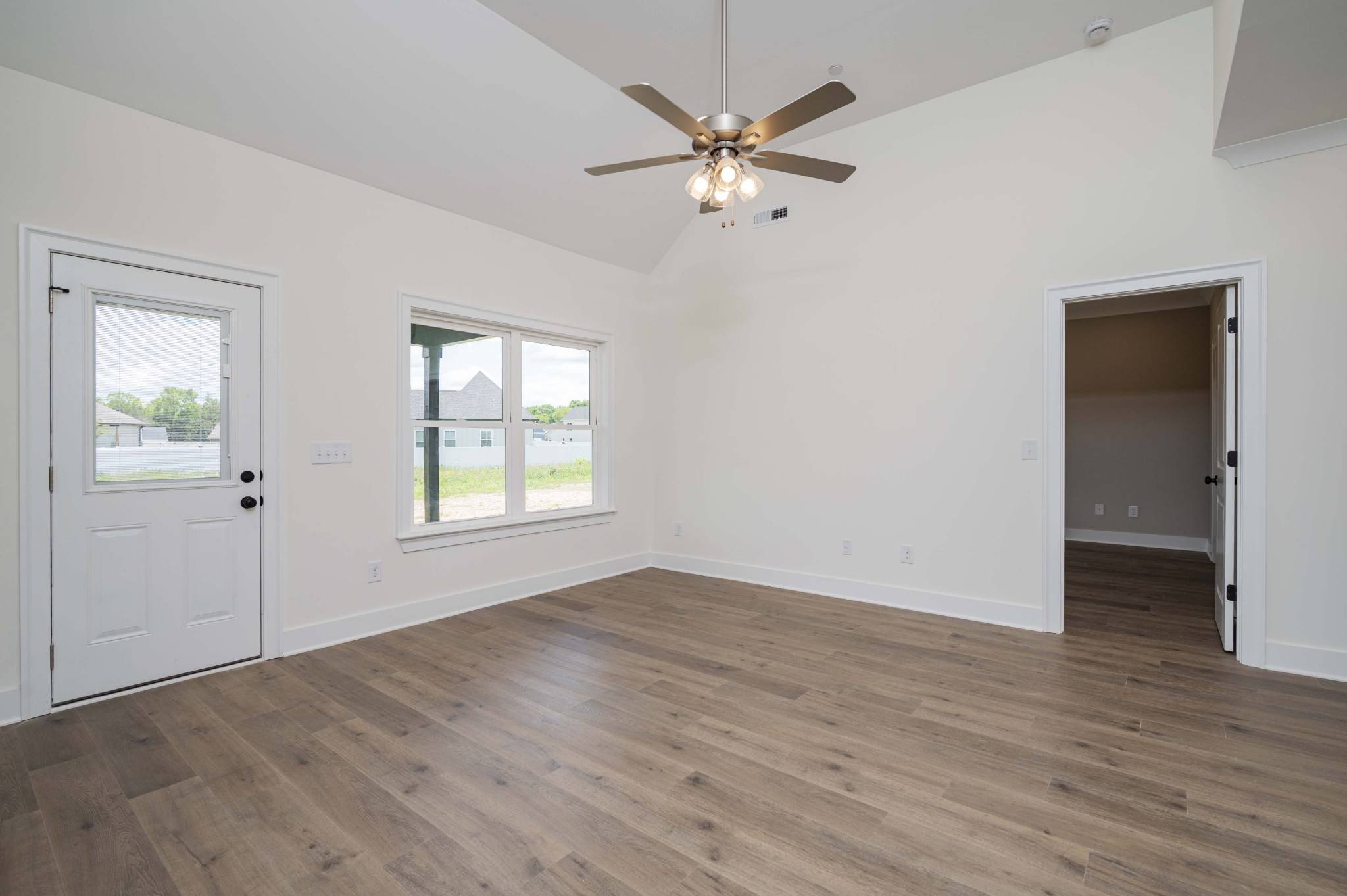 10109 Forkhorn Ln, Bell Buckle, TN 37020