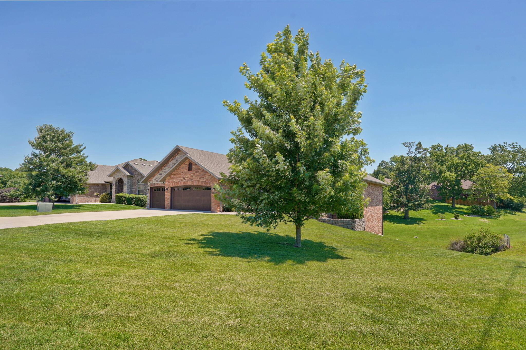 5390 S Oxynard ST, Springfield, MO 65810