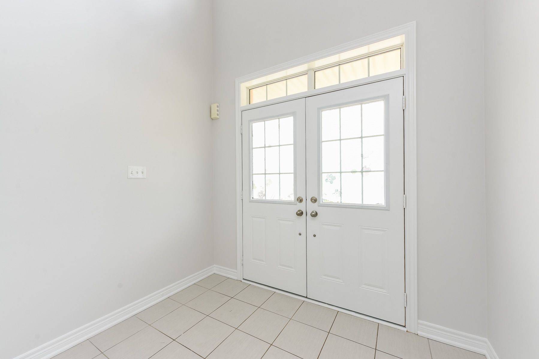 10 Danfield CT, Brampton, ON L6Y 2X9
