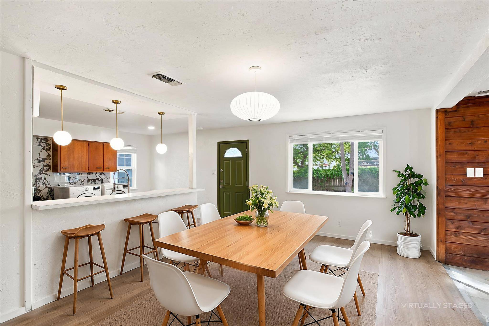 4606 S 2nd ST, Austin, TX 78745