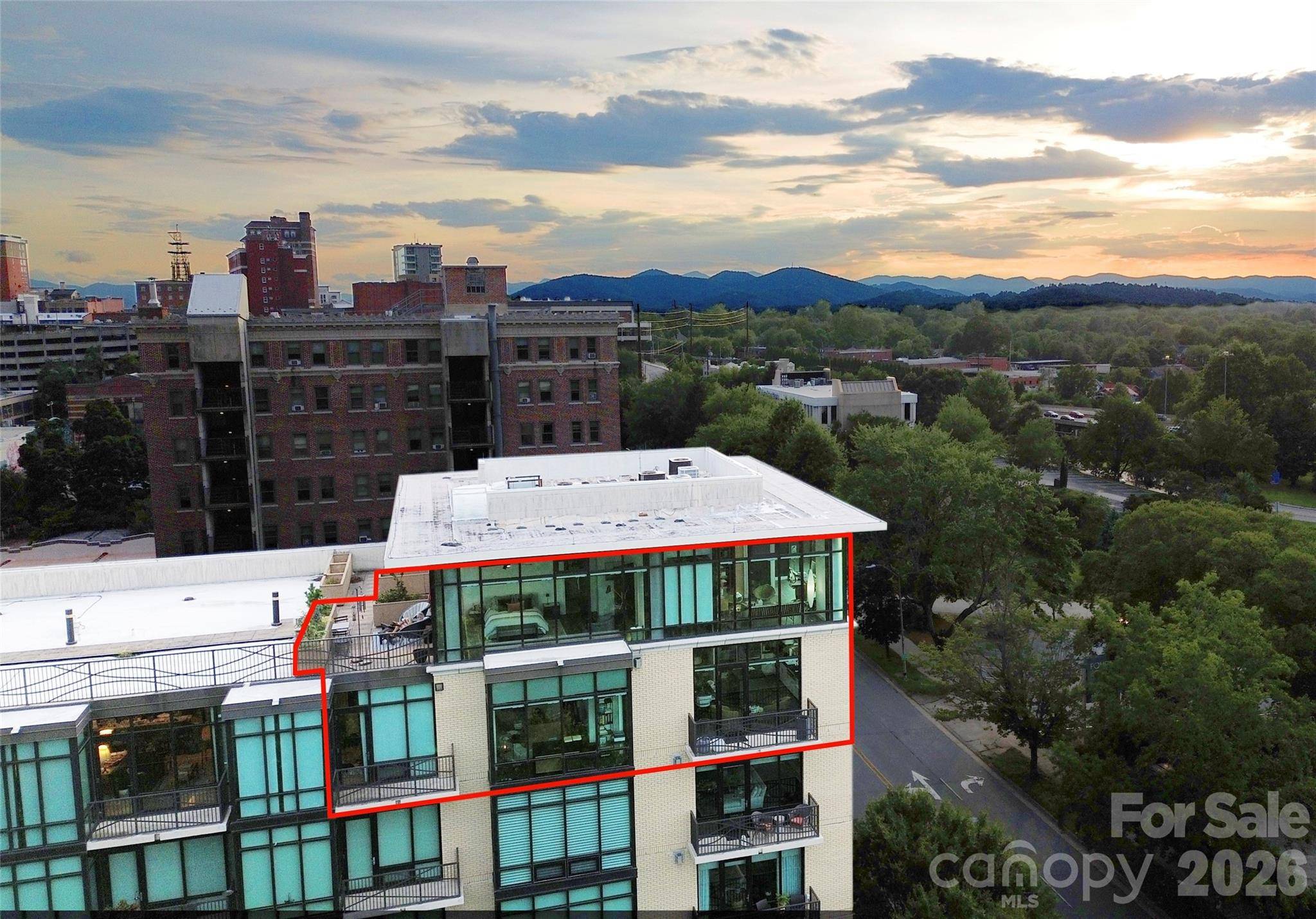 60 N Market ST #417, Asheville, NC 28801