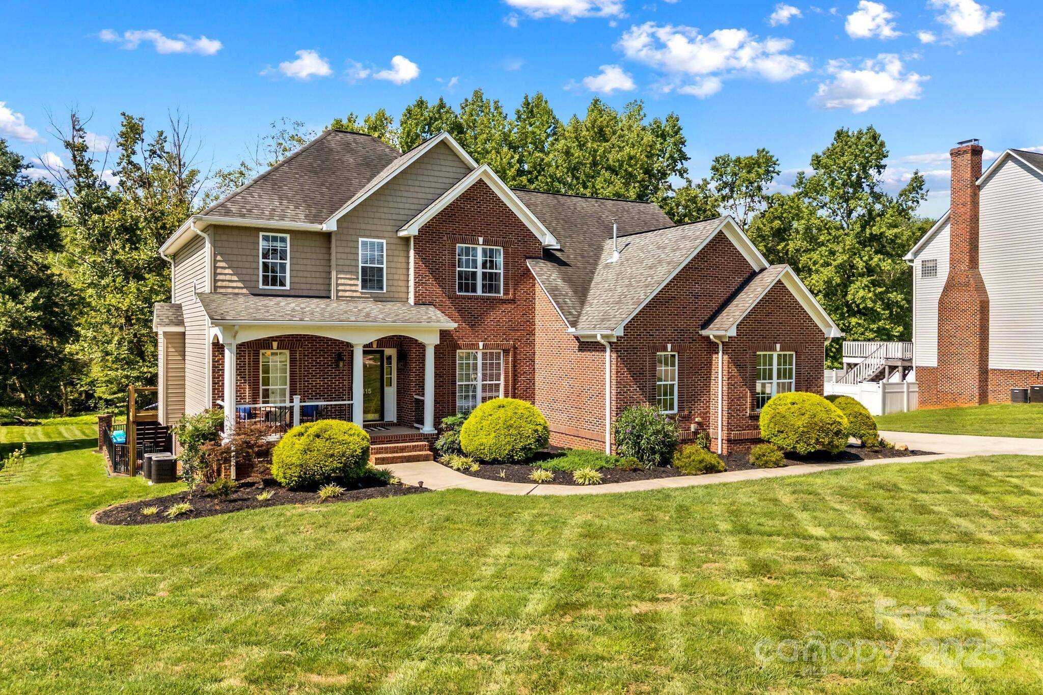 415 Autumnlight DR, Salisbury, NC 28147