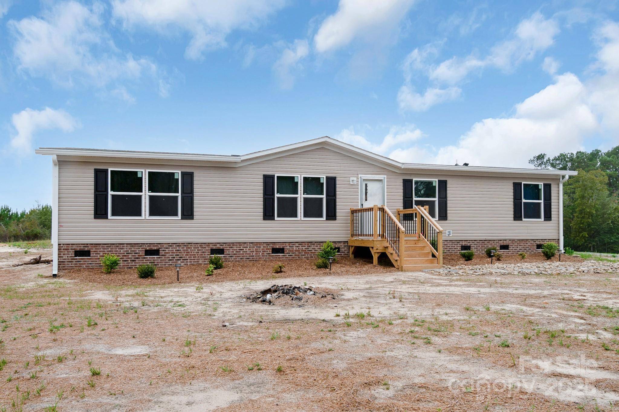 5263 RALEYS MILL RD, Bethune, SC 29009