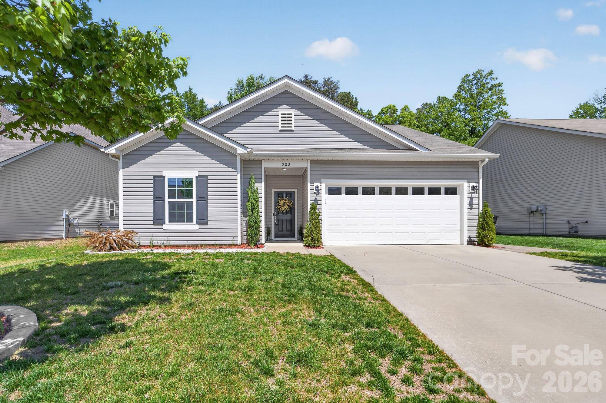 202 Paradise Hills CIR, Mooresville, NC 28115