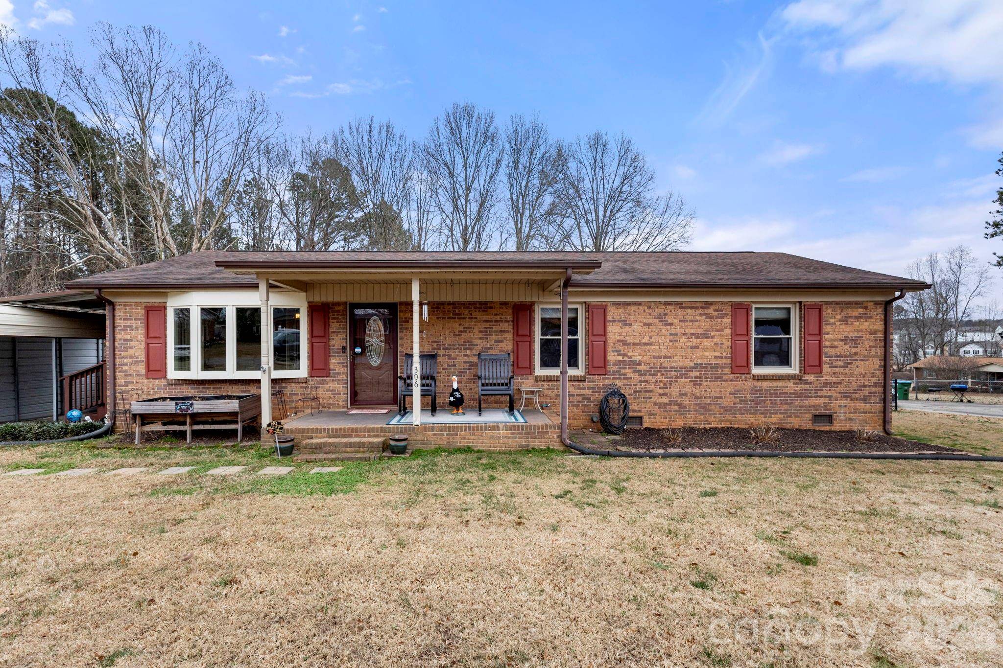 306 Costner DR, Bessemer City, NC 28016