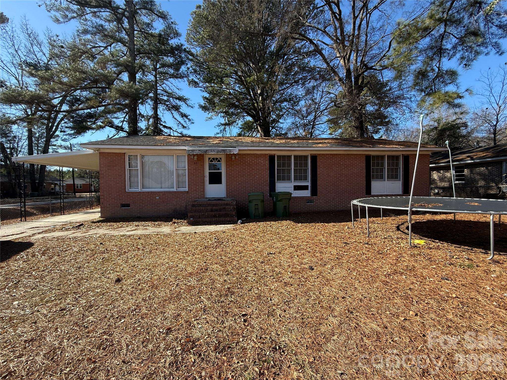 601 Grace ST, Bennettsville, SC 29512