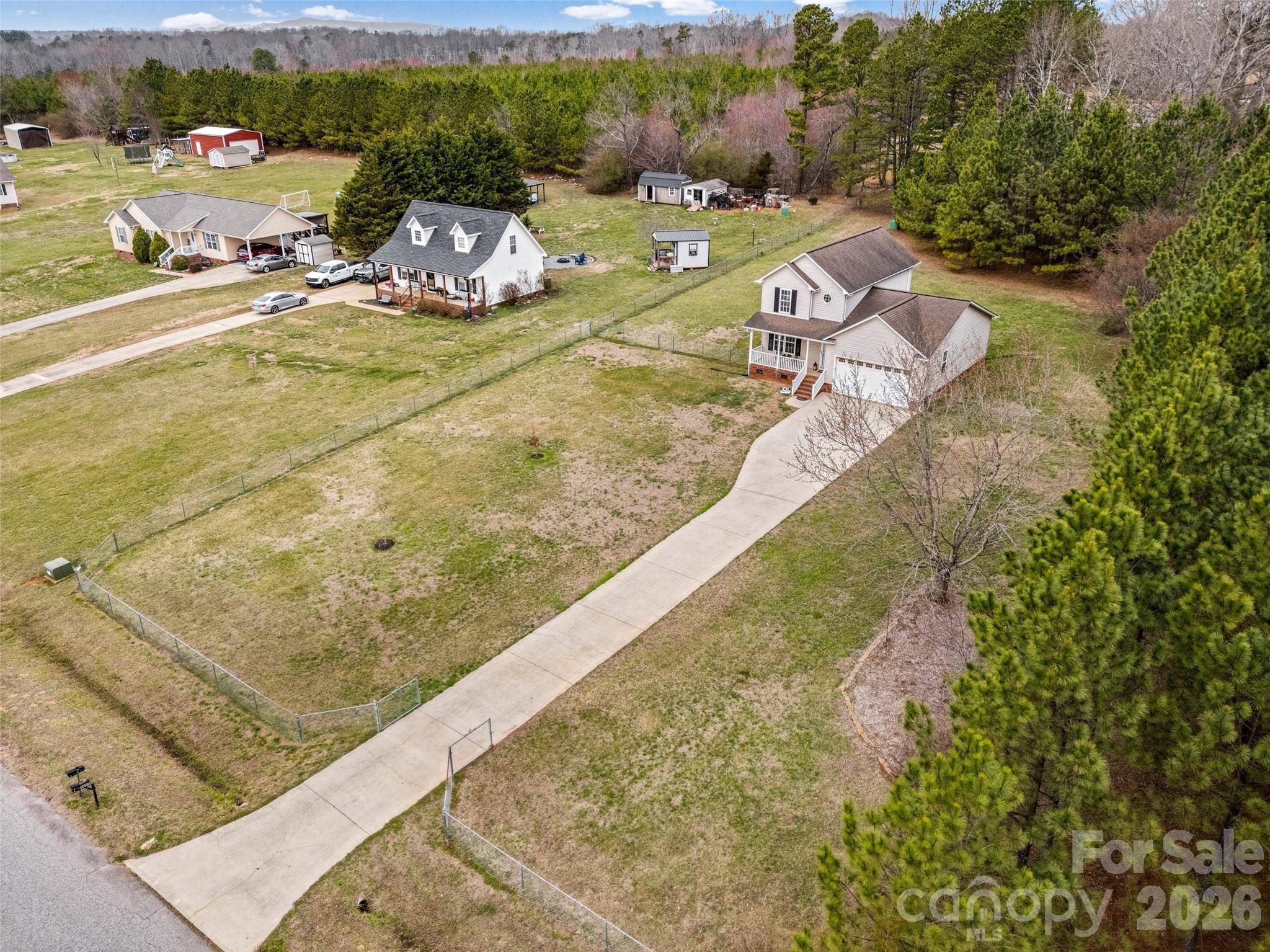 4660 Garys PL, Crouse, NC 28033