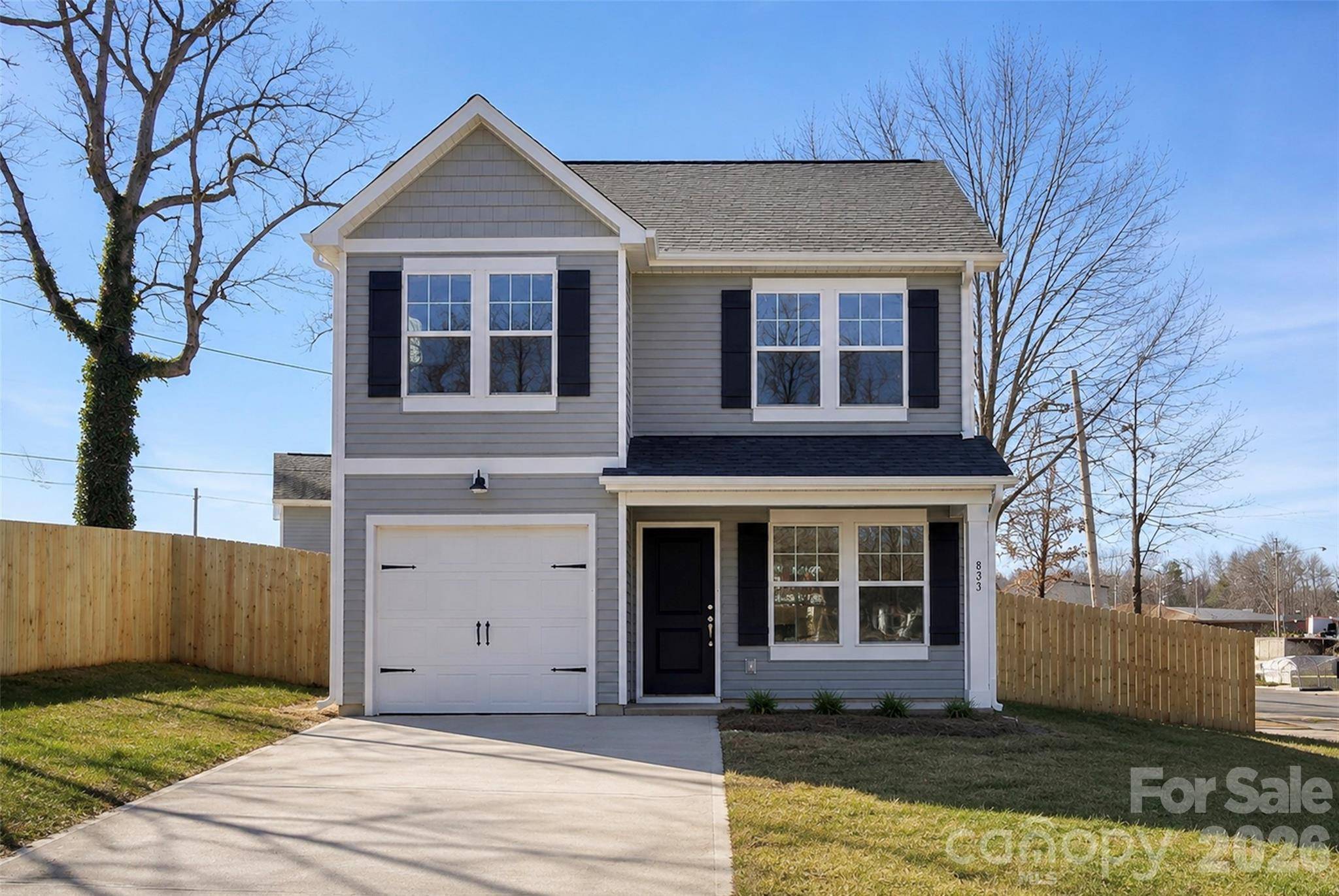 935 Wallace ST, Statesville, NC 28677