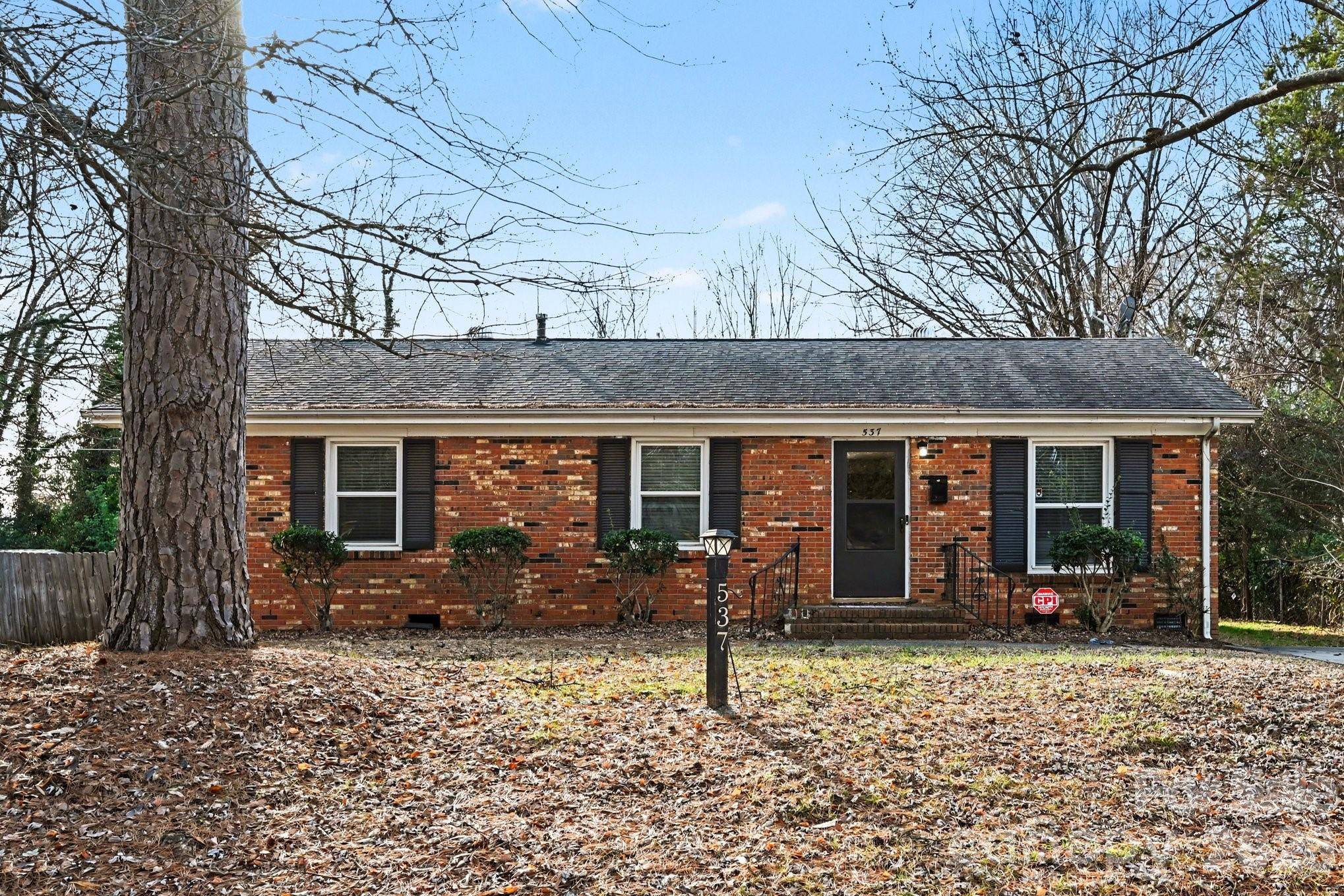 537 Kentbrook DR, Charlotte, NC 28213